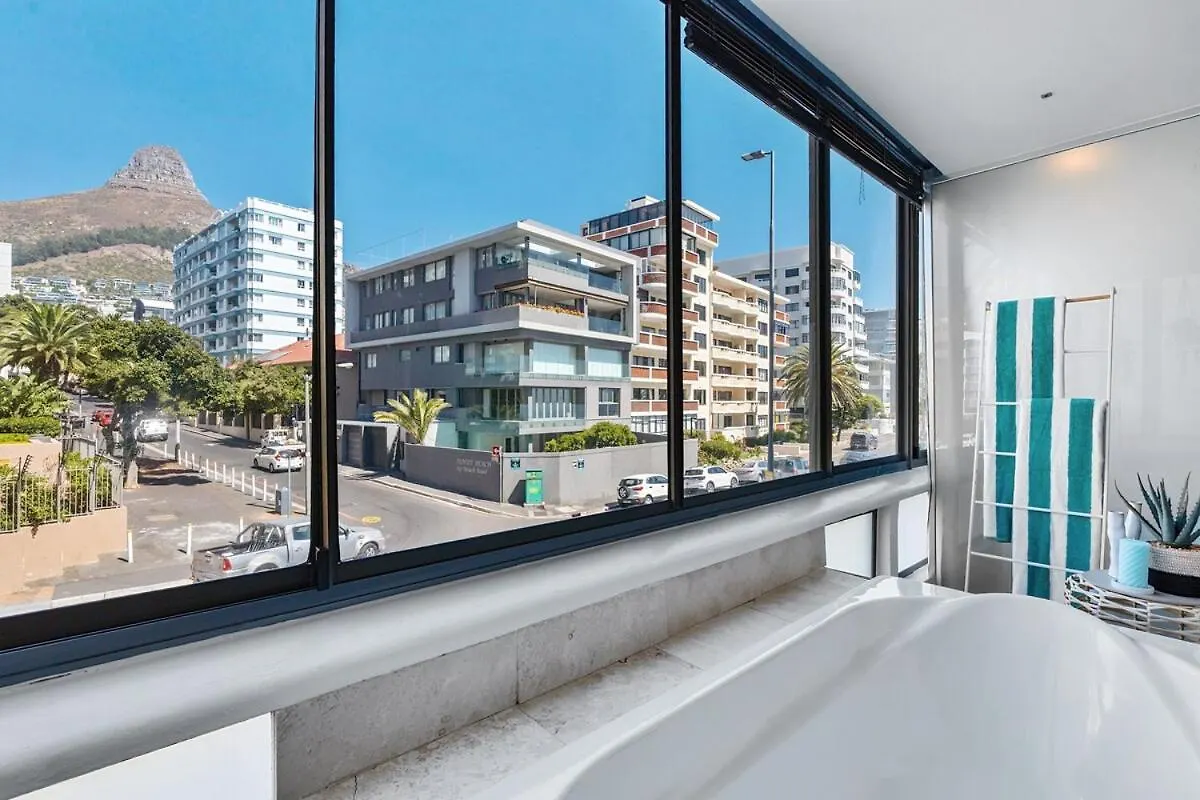 ケープタウンLuxe Sea Point Getawayアパートメント ケープタウン